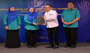 Penyerahan Pelantikan Prof. Adjung dan CEO@Faculty iaitu En. Azly Abdul Kadir, Ketua Pegawai Eksekutif, Citaglobal Land Sdn Bhd di Fakulti Teknologi Kejuruteraan Awam, UMPSA pada 31 Julai bertempat  di Hotel Everly Putrajaya